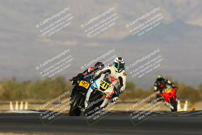 media/Dec-07-2024-CVMA (Sat) [[21c5f1ef85]]/Race 13-Amateur Supersport Middleweight/